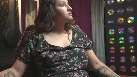 Mia online show from 25, 10, 2025