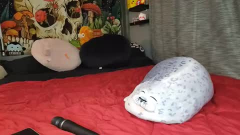 Snapshot of miaelizabethlove chatting on 7, 2, 2025 Mia Love online show from 7, 2, 2025