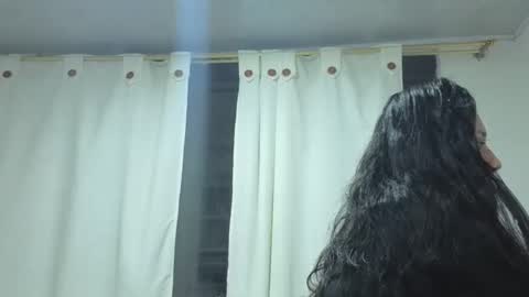 Mia Carter  Schedule 800 - 1430 gtm-5 online show from 1, 2, 2026