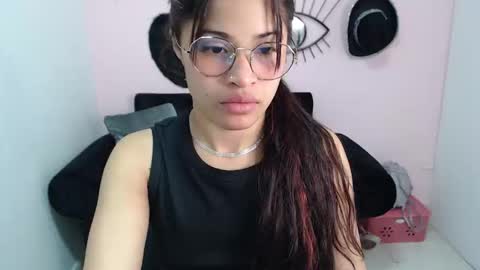 Snapshot of miafuckpussyhard chatting on 31, 10, 2025 miafuckpussyhard online show from 31, 10, 2025