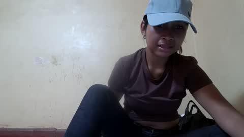 miah_land online show from 10, 10, 2025