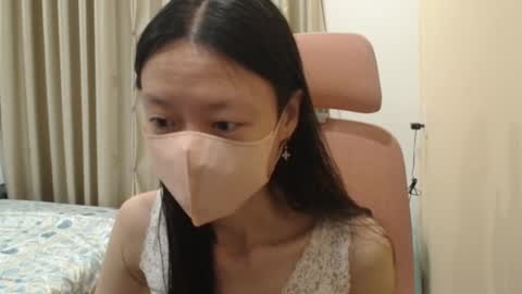 miahchan68 online show from 17, 3, 2026