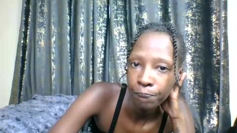 Snapshot of miahcreamer chatting on 18, 6, 2026 miahcreamer online show from 18, 6, 2026