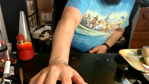 Snapshot of miaking chatting on 9, 2, 2026 Mark online show from 9, 2, 2026