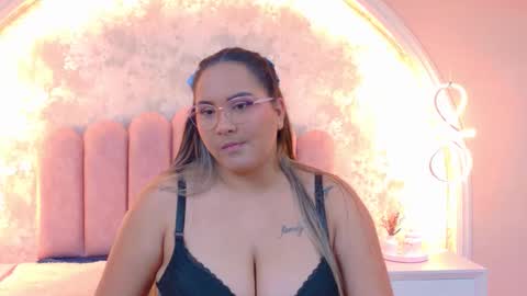 Mia online show from 13, 3, 2026