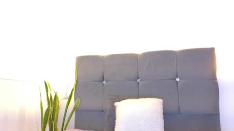 Snapshot of miamackleyn_ chatting on 7, 5, 2026 MIA online show from 7, 5, 2026