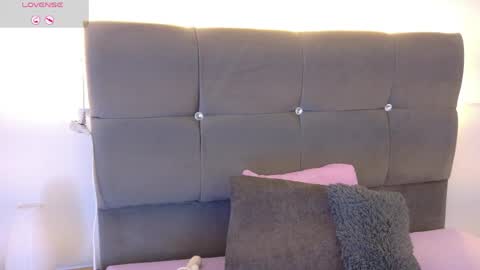 Snapshot of miamackleyn_ chatting on 26, 5, 2026 MIA online show from 26, 5, 2026