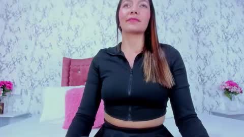 Mia Malkova online show from 17, 12, 2025