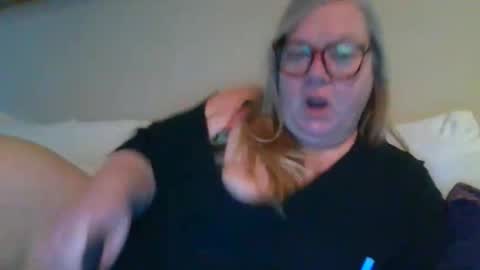 Miamarie555 online show from 6, 2, 2026