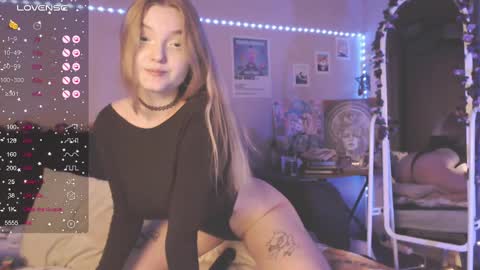 Mia online show from 27, 2, 2025