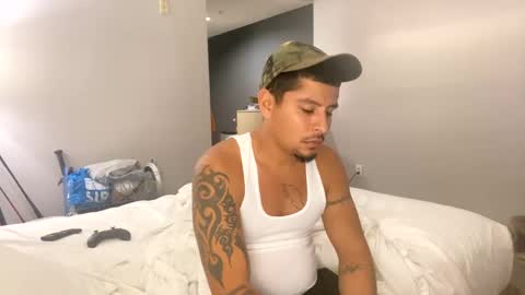 miamiclos1 online show from 16, 1, 2025