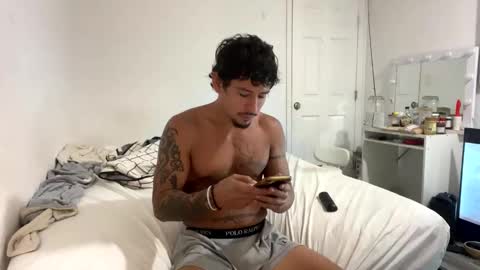 miamiclos1 online show from 1, 12, 2025