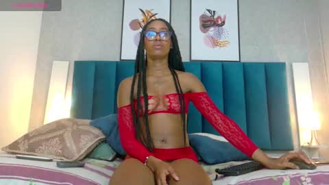 Snapshot of miamidnight1 chatting on 3, 3, 2025 Mia online show from 3, 3, 2025