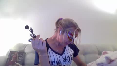 Snapshot of miamitransgirl305 chatting on 25, 3, 2026 miamitransgirl305 online show from 25, 3, 2026