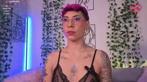 Mia Morgann online show from 8, 3, 2026