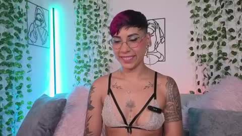 Snapshot of miamorgann chatting on 2, 5, 2026 Mia Morgann online show from 2, 5, 2026