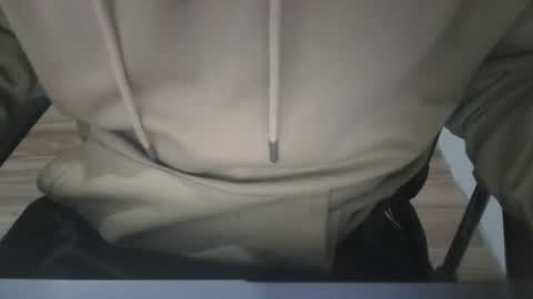 Snapshot of miamorr_ chatting on 5, 12, 2025 miamorr_ online show from 5, 12, 2025