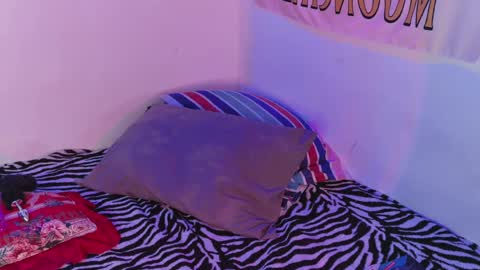 Snapshot of miancuntydoll chatting on 29, 5, 2026 MianCuntyDoll online show from 29, 5, 2026
