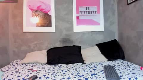 Snapshot of mianyxara_ chatting on 27, 11, 2025 Mia online show from 27, 11, 2025