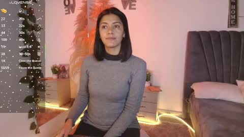 Snapshot of miaoconell chatting on 4, 5, 2026 miaoconell online show from 4, 5, 2026
