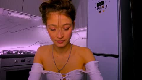 Mia online show from 22, 2, 2026