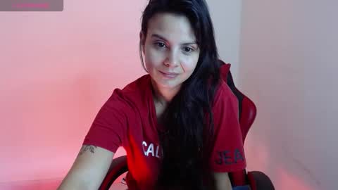 miarobinn_ online show from 22, 11, 2025