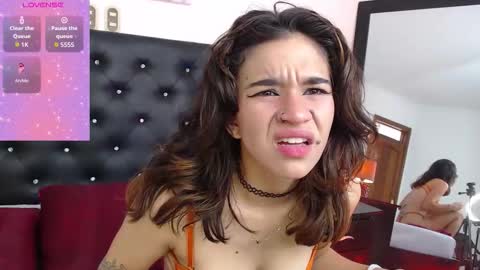 Snapshot of miascarlet_16 chatting on 19, 9, 2025 miascarlet_16 online show from 19, 9, 2025