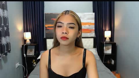 Snapshot of miasmith09 chatting on 3, 2, 2026 Pau and jence online show from 3, 2, 2026