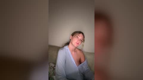Snapshot of miasmith_001 chatting on 23, 6, 2026 miasmith_001 online show from 23, 6, 2026