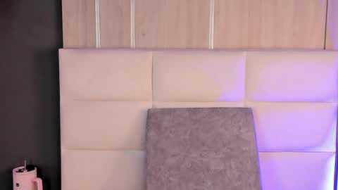 Snapshot of miasphencer chatting on 23, 4, 2026 Mia online show from 23, 4, 2026