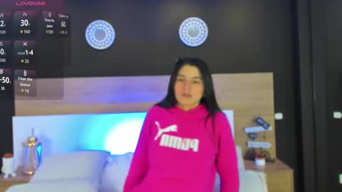 Snapshot of miataylorsweet chatting on 30, 11, 2025 Mia online show from 30, 11, 2025