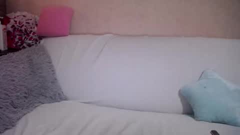 Snapshot of miatiffan chatting on 17, 9, 2025 Mia online show from 17, 9, 2025