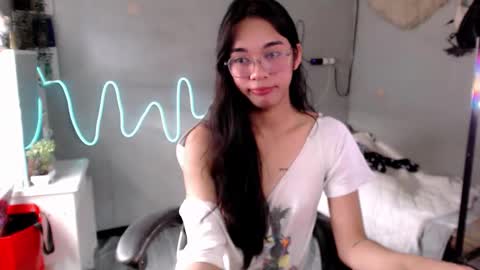 Snapshot of miatrixs chatting on 21, 2, 2026 Mia online show from 21, 2, 2026