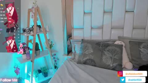 Mia Villalobos online show from 24, 2, 2025