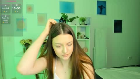 Mia online show from 26, 9, 2025