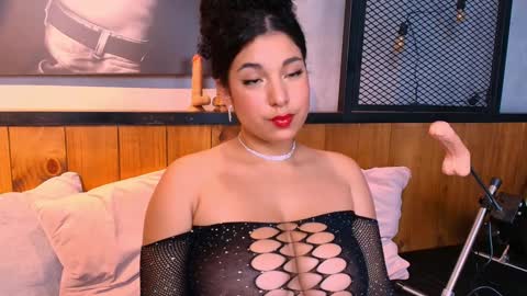 Mia online show from 31, 1, 2025