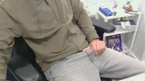 Snapshot of mic6969mic chatting on 20, 10, 2025 mic6969mic online show from 20, 10, 2025