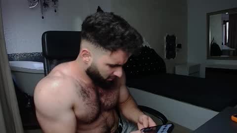 Snapshot of micahlane chatting on 10, 5, 2026 MicahLane online show from 10, 5, 2026