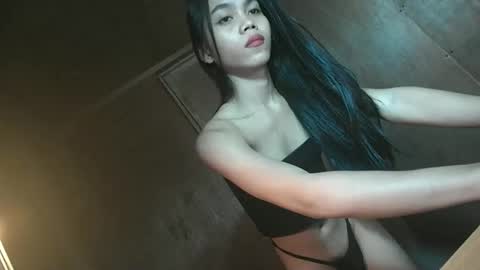 Snapshot of micaholics chatting on 7, 10, 2025 Mica online show from 7, 10, 2025