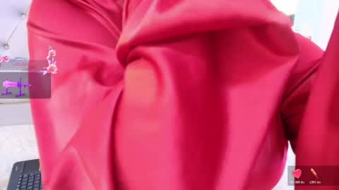 Snapshot of miccamadison chatting on 12, 5, 2026 miccamadison online show from 12, 5, 2026