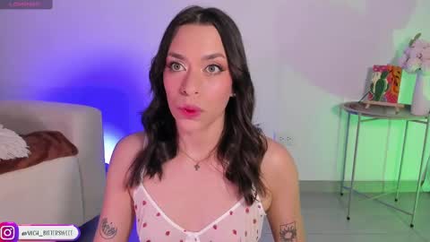         online show from 22, 9, 2025