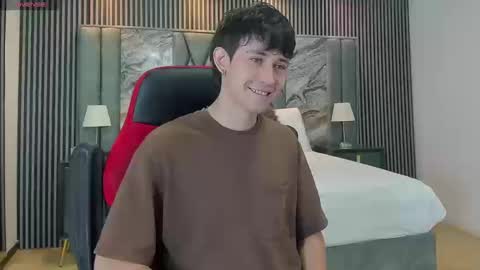 Snapshot of michaeel_blue chatting on 9, 9, 2025 Michael online show from 9, 9, 2025