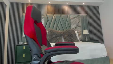 Snapshot of michaeel_blue chatting on 20, 9, 2025 Michael online show from 20, 9, 2025