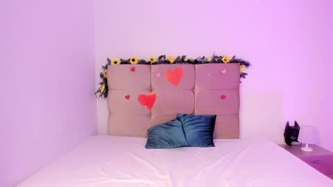 Micky and Sharon online show from 6, 3, 2025