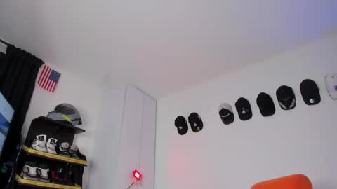 Snapshot of michael_boy88_ chatting on 12, 3, 2025 Michael Boy online show from 12, 3, 2025