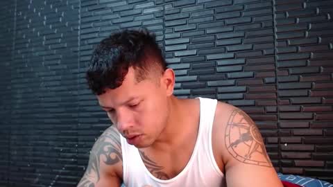 Snapshot of michael_daviss1 chatting on 15, 2, 2025 Michael Daviss online show from 15, 2, 2025