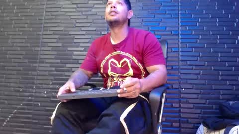 Snapshot of michael_daviss1 chatting on 6, 3, 2025 Michael Daviss online show from 6, 3, 2025