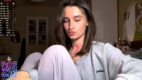 Snapshot of michael_pors chatting on 6, 3, 2026 Emily online show from 6, 3, 2026