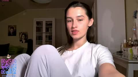 Snapshot of michael_pors chatting on 3, 4, 2026 Emily online show from 3, 4, 2026