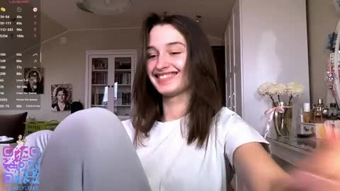 Snapshot of michael_pors chatting on 4, 4, 2026 Emily online show from 4, 4, 2026